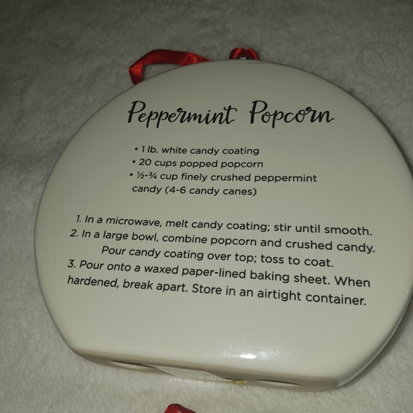 Temptations Train Placecard Set - Picture 4 of 6